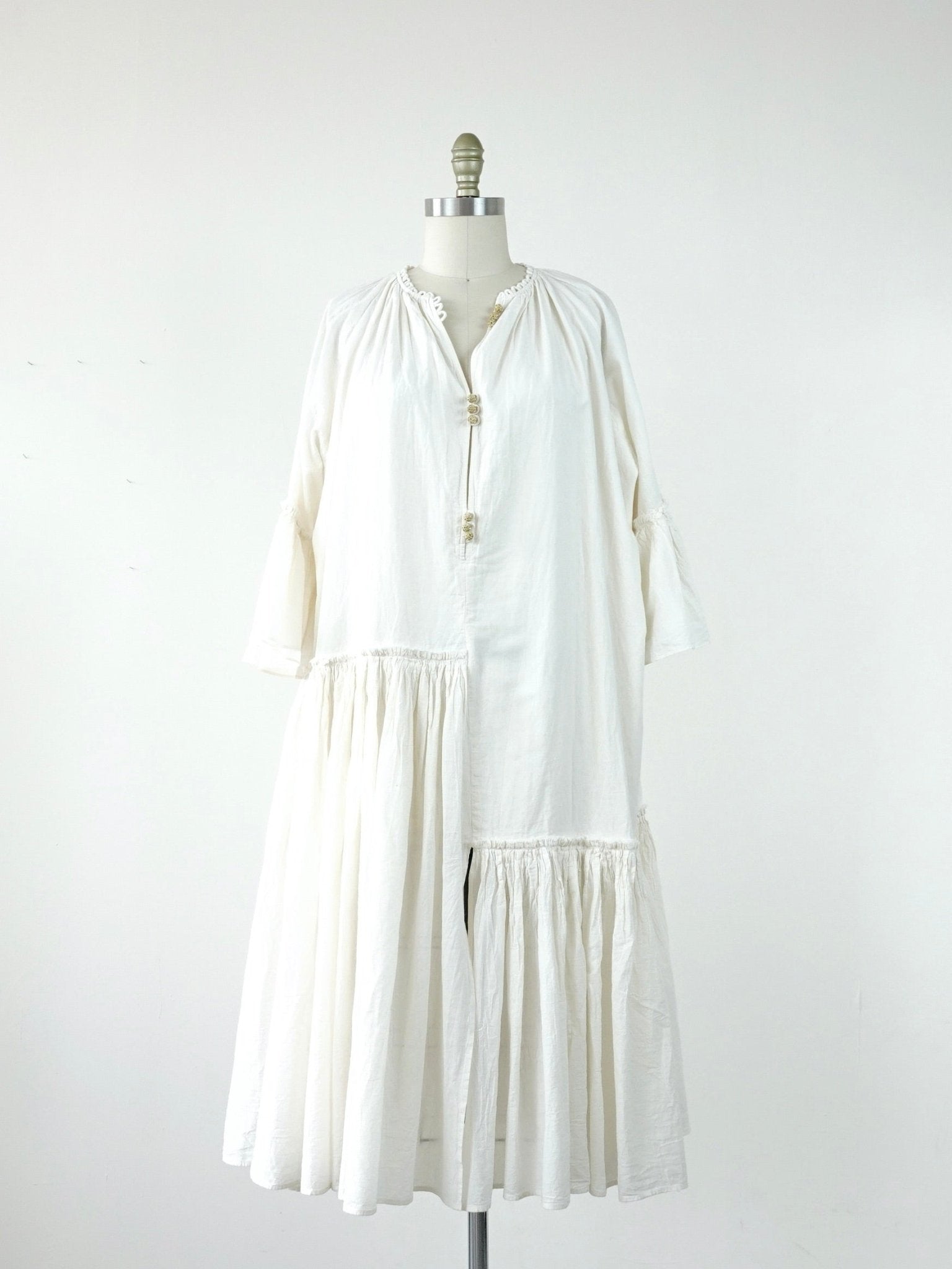 Dress Ostuni - Currently O.O.O.